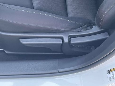 Used 2025 Nissan Altima 2.5 S FWD image 14