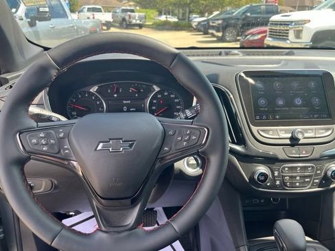 Certified 2023 Chevrolet Equinox RS w/ RS Leather Package AWD/4WD image 14