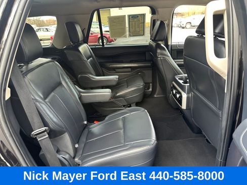 Used 2024 Ford Expedition XLT image 14