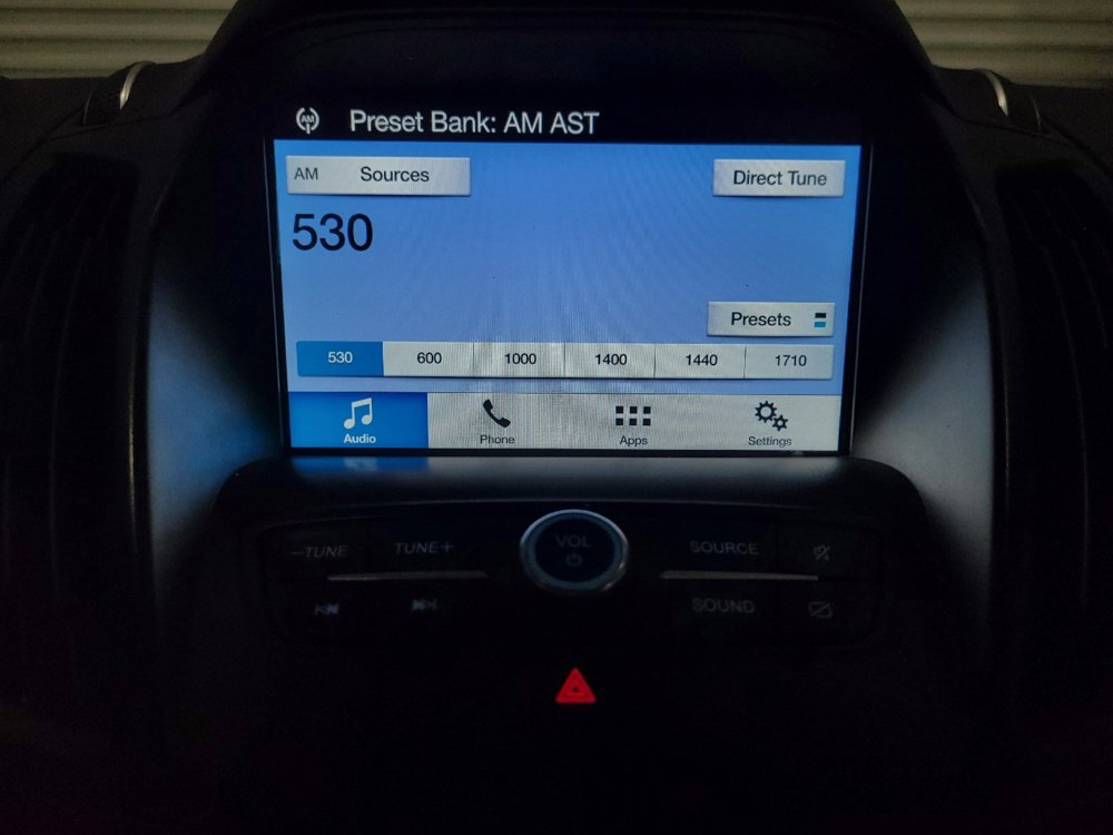 Used 2019 Ford Escape SEL AWD/4WD image 25