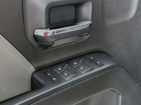 Used 2018 Chevrolet Silverado 1500 W/T w/ Trailering Package image 20