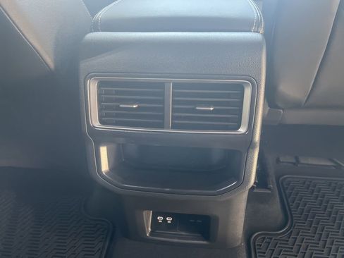 New 2026 Volkswagen Atlas Cross Sport SE AWD/4WD image 33