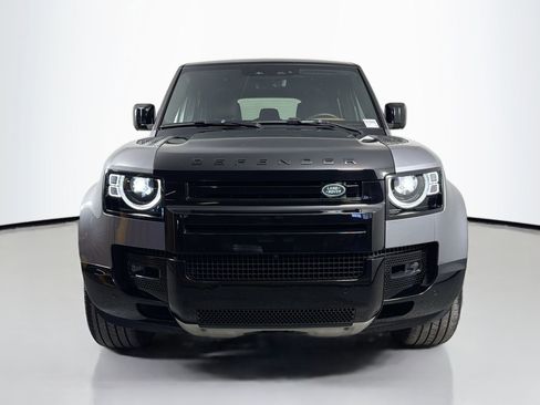 Certified 2024 Land Rover Defender 110 X image 2