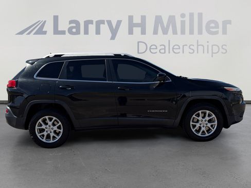 Used 2015 Jeep Cherokee Latitude image 7