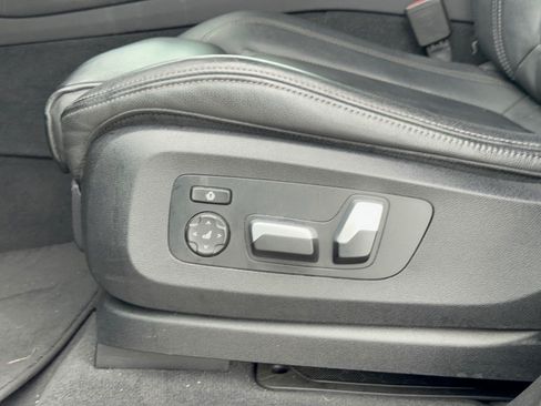 Used 2021 BMW X5 sDrive40i w/ Premium Package RWD image 16