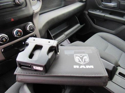 Used 2019 RAM 1500 Tradesman AWD/4WD image 52