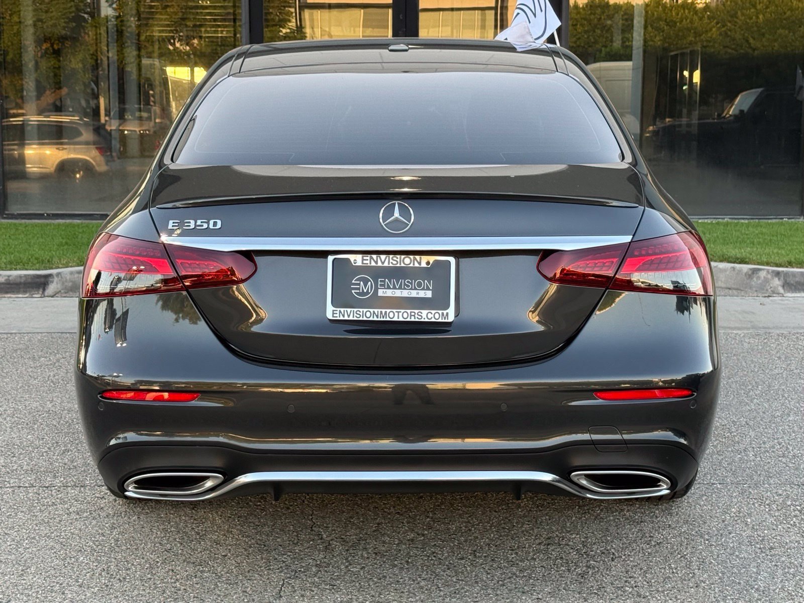 Used 2023 Mercedes-Benz E 350 Sedan image 13