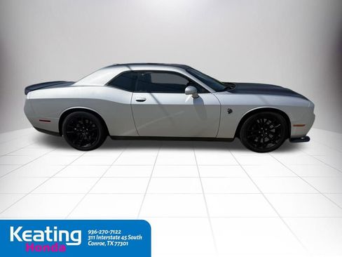 Used 2023 Dodge Challenger SRT Hellcat RWD image 7