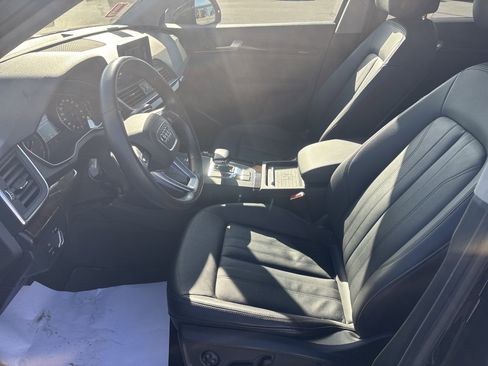 Used 2020 Audi Q5 2.0T Premium image 12