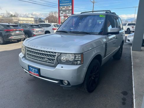 Used 2010 Land Rover Range Rover Supercharged image 35