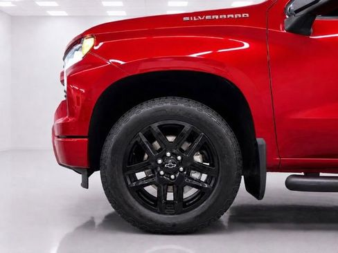 Used 2024 Chevrolet Silverado 1500 RST w/ Convenience Package II AWD/4WD image 8