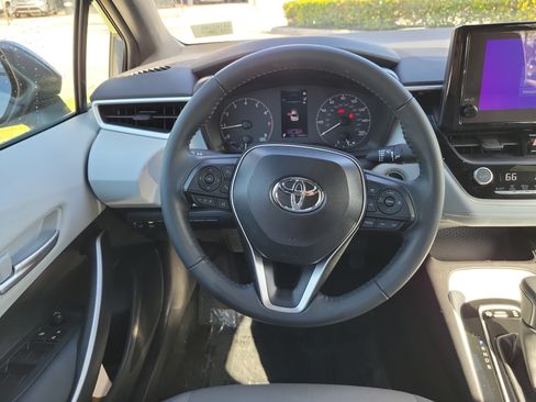 Used 2025 Toyota Corolla SE FWD image 16