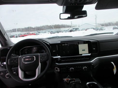 New 2026 GMC Sierra 1500 SLT w/ SLT Premium Plus Package AWD/4WD image 17