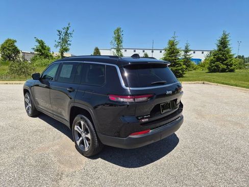 Used 2023 Jeep Grand Cherokee L Limited AWD/4WD image 7