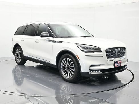 Used 2021 Lincoln Aviator Reserve w/ Elements Package Plus RWD image 3