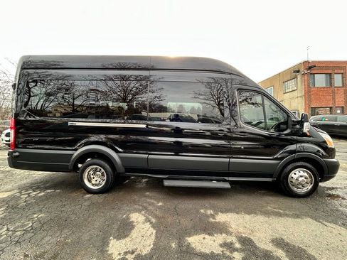 Used 2017 Ford Transit 350 XLT image 6