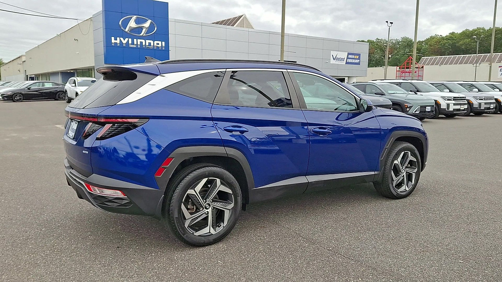 Used 2023 Hyundai Tucson SEL w/ Convenience Package AWD/4WD image 8