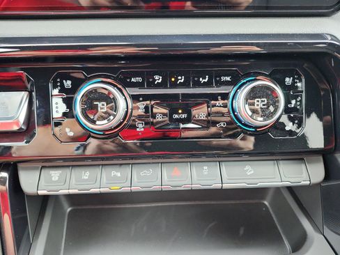 New 2026 GMC Sierra 3500 AT4 w/ AT4 Premium Plus Package image 17