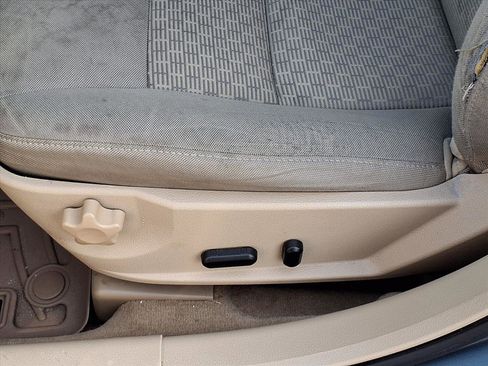 Used 2012 Ford Fusion SE image 4