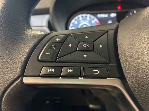 New 2025 Nissan Versa SV w/ Trunk Package image 12