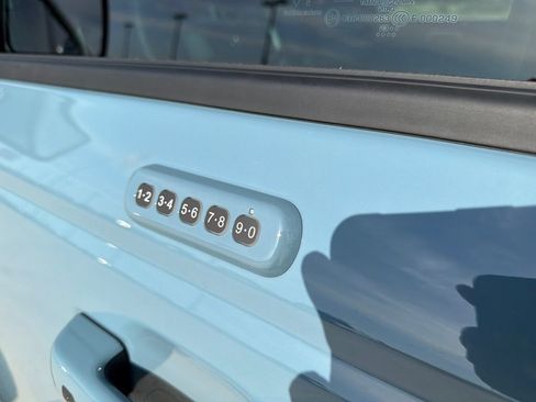 Used 2023 Ford Bronco Outer Banks AWD/4WD image 10
