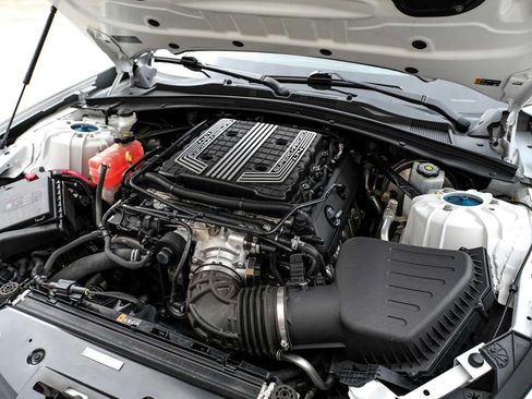 Used 2018 Chevrolet Camaro ZL1 RWD image 48