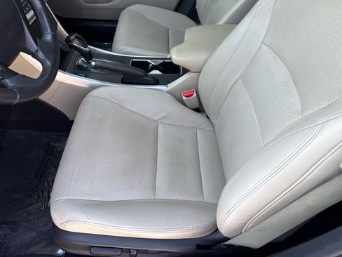 Used 2014 Honda Accord EX-L image 36