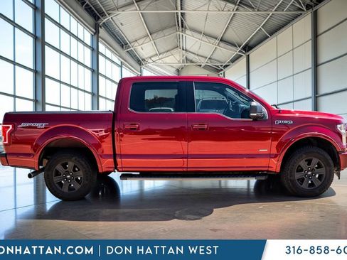 Used 2017 Ford F150 XLT w/ Equipment Group 302A Luxury AWD/4WD image 29