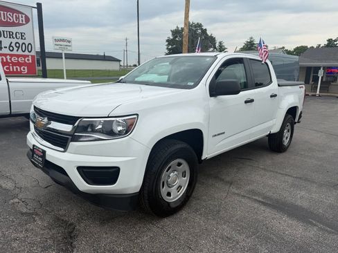 Used 2017 Chevrolet Colorado W/T w/ WT Convenience Package AWD/4WD image 2