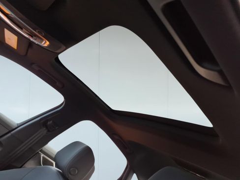 Used 2025 Audi A6 3.0T Premium image 12