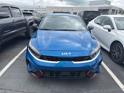 Used 2022 Kia Forte GT w/ GT2 Package FWD image 2