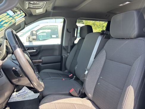 Used 2021 Chevrolet Silverado 1500 LT AWD/4WD image 14