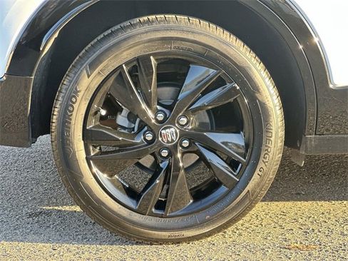 Used 2024 Buick Encore GX Sport Touring image 30
