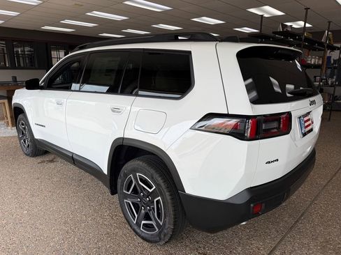 New 2026 Jeep Cherokee Limited AWD/4WD image 17
