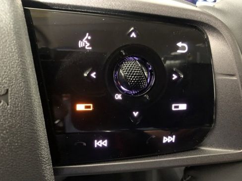 Used 2025 Nissan Murano Platinum w/ Cargo Package image 9