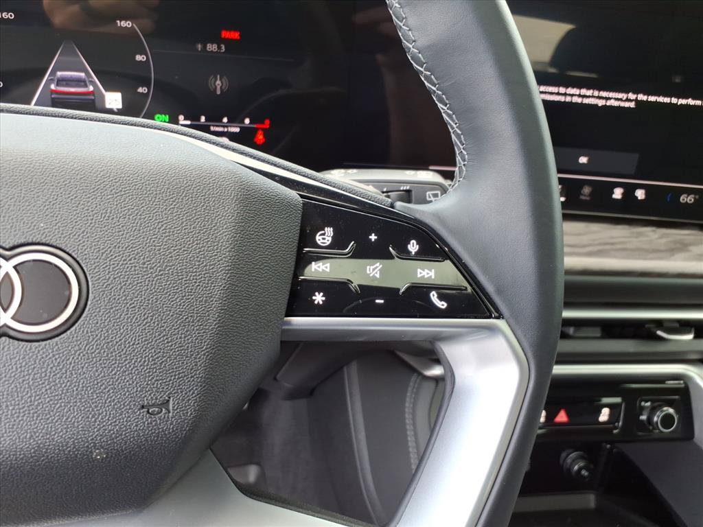 Certified 2025 Audi Q5 Premium w/ Premium Plus AWD/4WD image 17