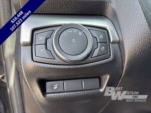Used 2018 Ford Explorer XLT w/ Equipment Group 202A AWD/4WD image 24