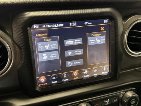 Used 2018 Jeep Wrangler Unlimited Sahara w/ Dual Top Group image 6