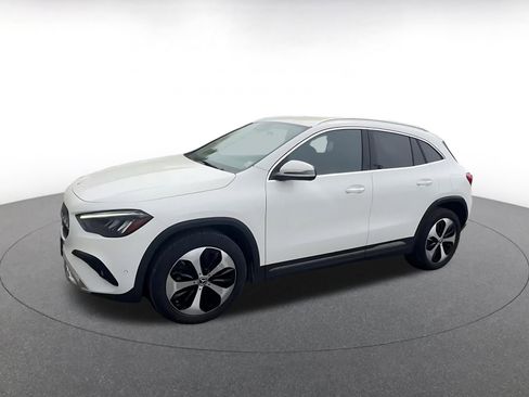 Used 2025 Mercedes-Benz GLA 250 image 8