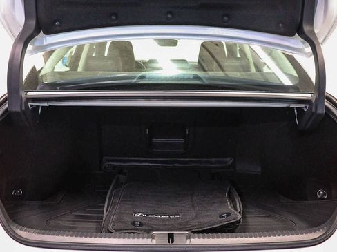 Used 2025 Lexus ES 350 w/ Premium Package FWD image 27