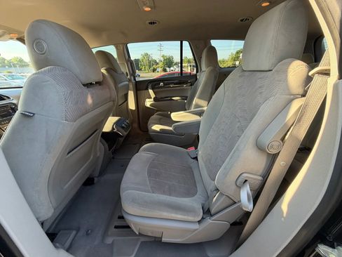 Used 2014 Buick Enclave Convenience FWD image 16