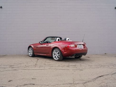Used 2013 MAZDA MX-5 Miata Grand Touring RWD image 3
