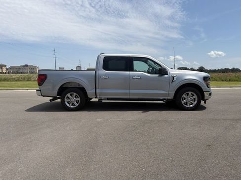Used 2025 Ford F150 XLT w/ Equipment Group 301A Standard RWD image 7