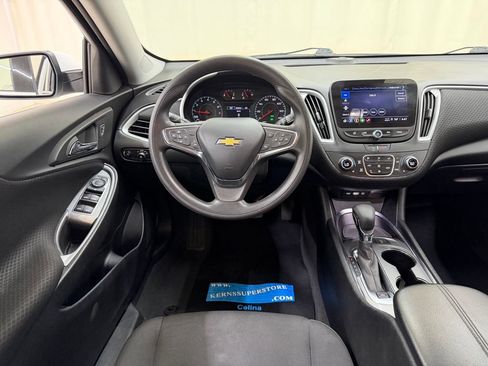 Used 2024 Chevrolet Malibu LT FWD image 27
