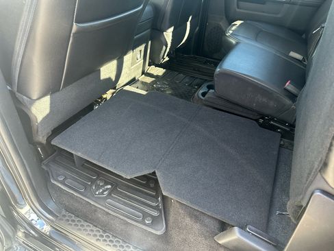 Used 2017 RAM 1500 Laramie w/ Convenience Group image 40