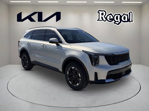 New 2026 Kia Sorento S image 1