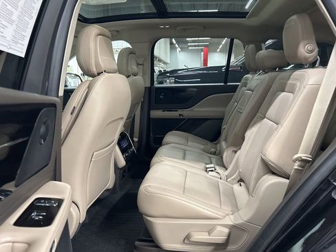 Certified 2020 Lincoln Aviator Reserve w/ Equipment Group 201A AWD/4WD image 25