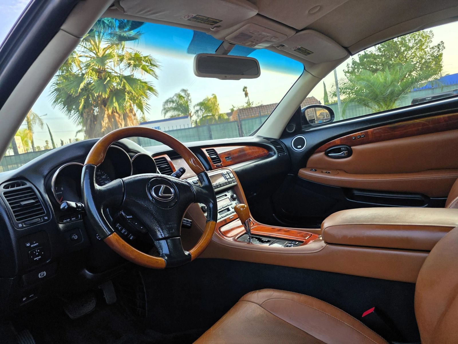 Used 2002 Lexus SC 430 Convertible RWD image 5