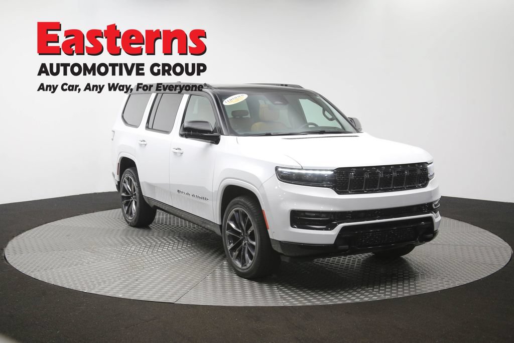 Used 2025 Jeep Grand Wagoneer Series III w/ Rear Seat Video Group 1 AWD/4WD image 56