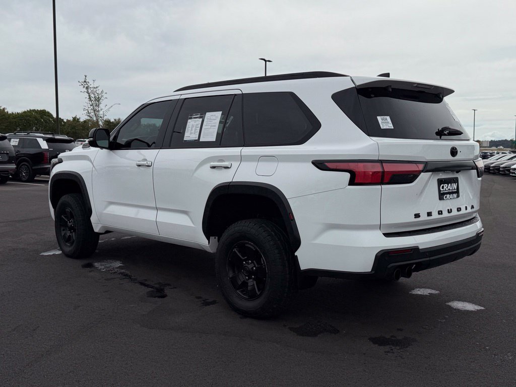 Used 2024 Toyota Sequoia TRD Pro AWD/4WD image 5
